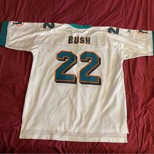 XL Miami dolphins Reggie bush jersey
